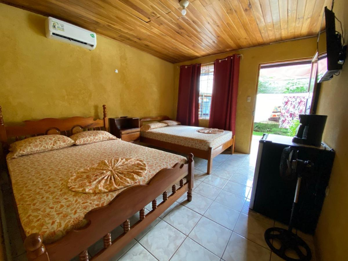 Cabinas Las Palmas Del Sol La Fortuna ภายนอก รูปภาพ